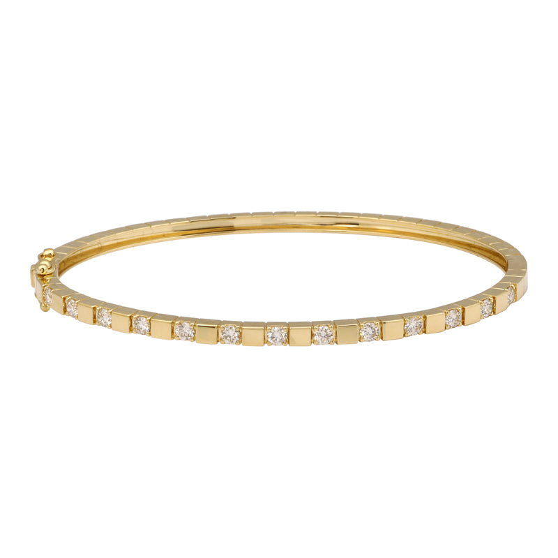 14K GOLD CLAIRE DIAMOND BANGLE